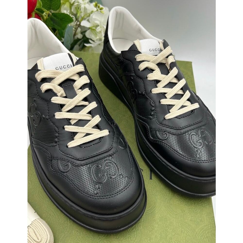 Men's Gucci GG embossed Leather sneakers size 9.5 fits 10 US made in Italy - Picture 3 of 12